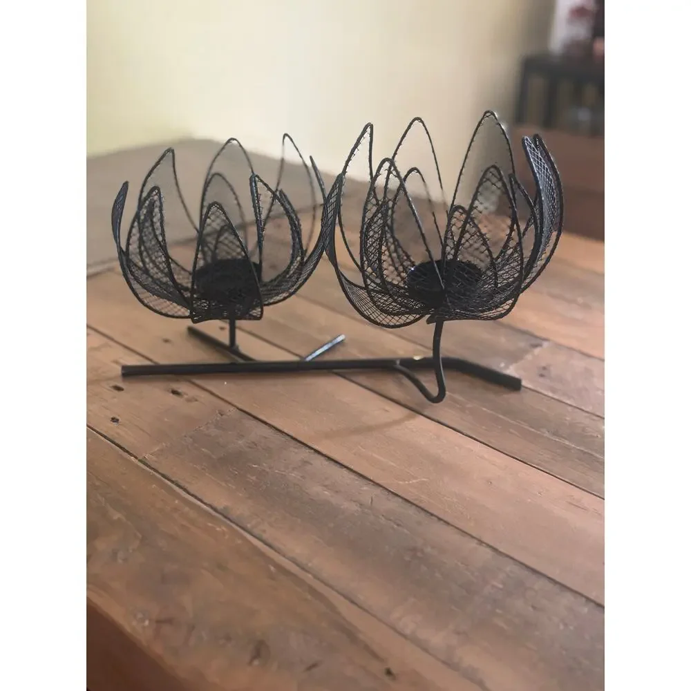 Black Metal Wire Lotus Flower Double Tealight Candle Holder – Centerpiece